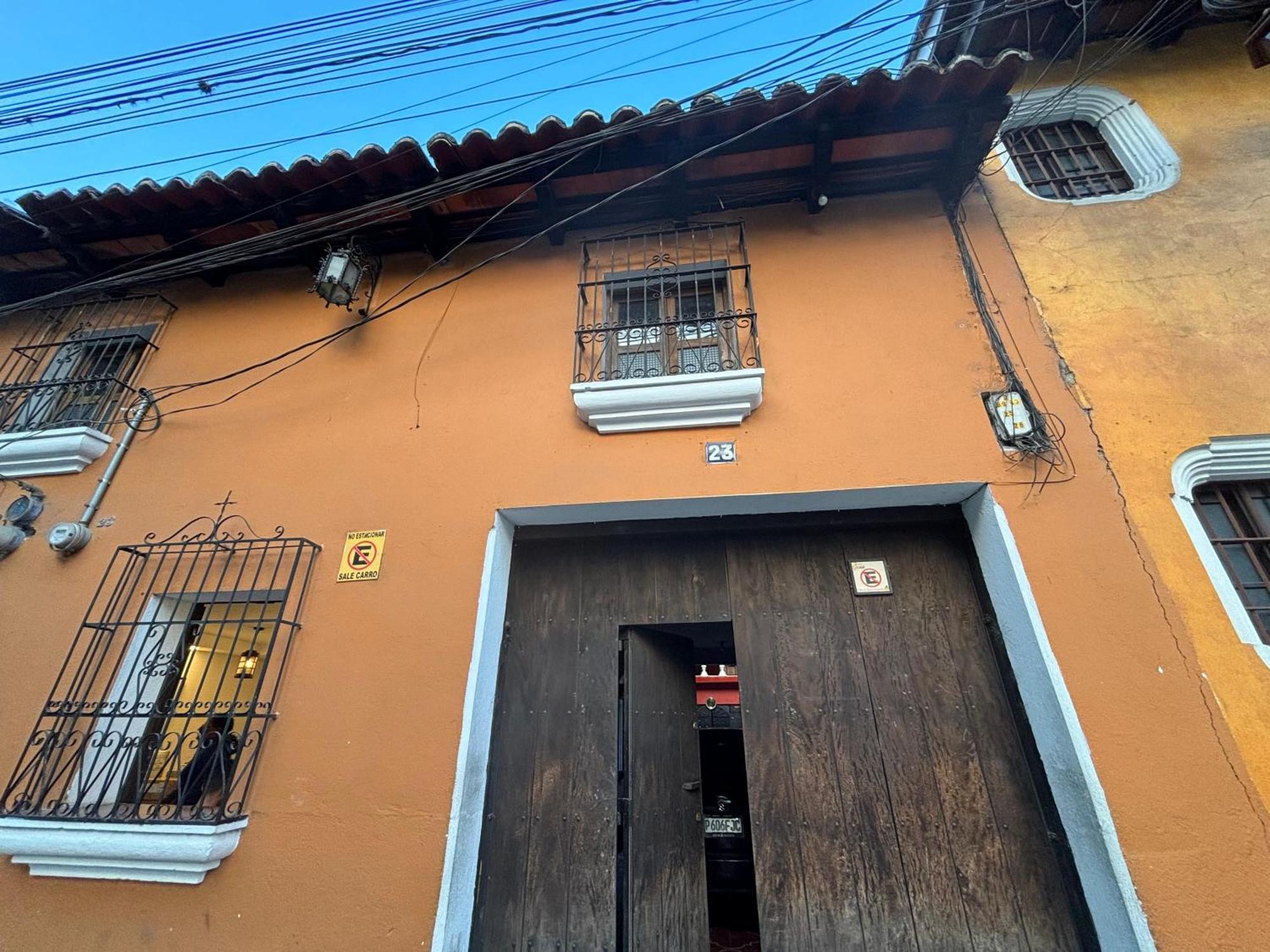 Cristales De Antigua La Calzada Hotel Exterior photo